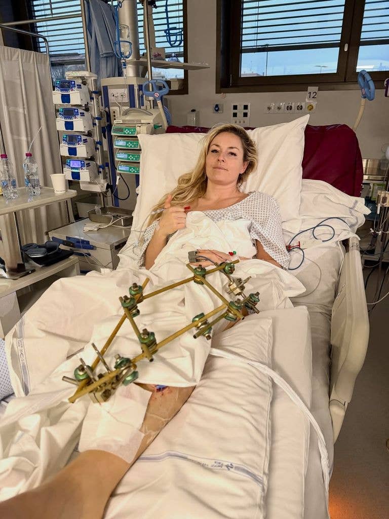 lindsey vonn hostpial bed