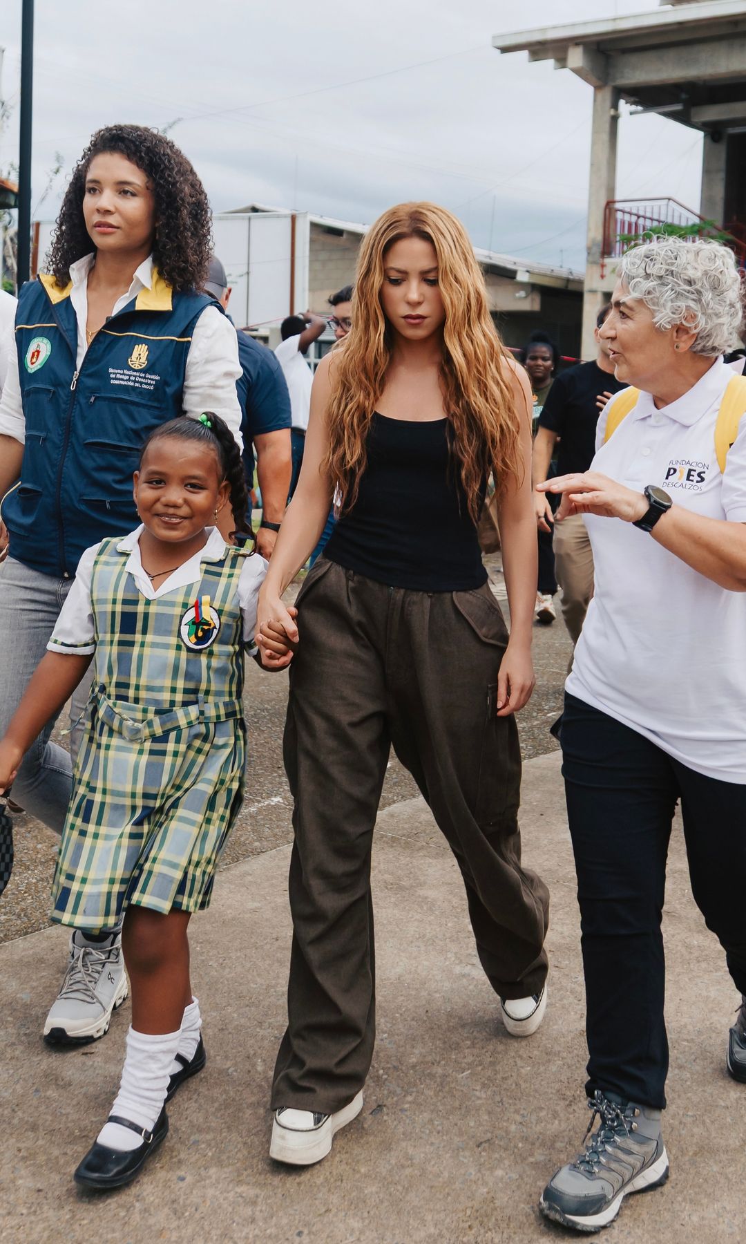 Nearly 200 schools in the department were reportedly damaged, while approximately 40 were completely destroyed. Shakira
