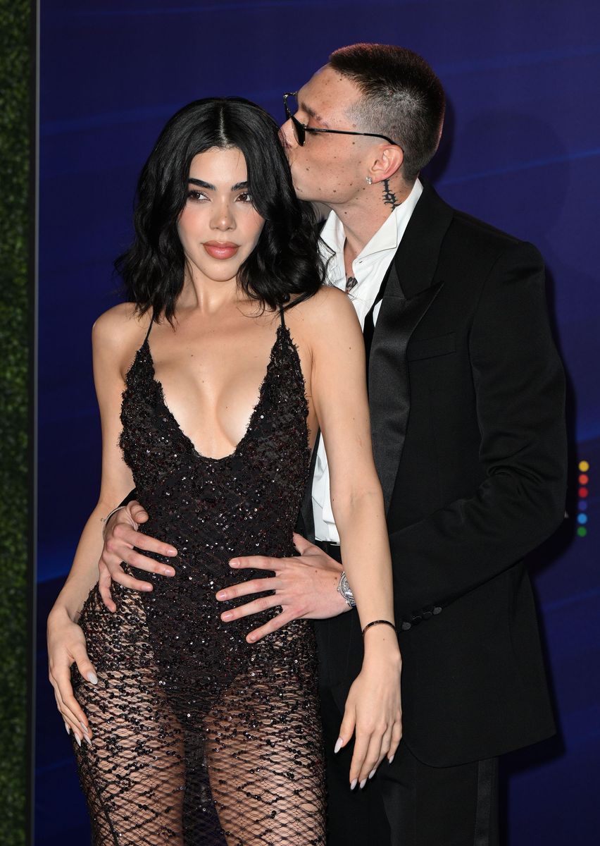 Miami, FL, USA. 23rd Oct, 2025. Kenia Os and Peso Pluma at the 2025 Billboard Latin Music Awards at the James L. Knight Center on October 23, 2025 in Miami, Florida. Credit: Mpi04/Media Punch/Alamy Live News