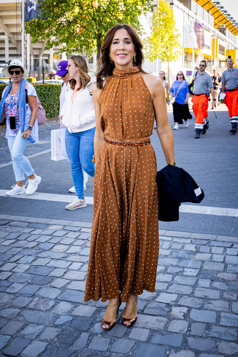 Queen Mary has long had a soft spot for polka dots, previously putting a warm-weather spin on the classic print in a brown dotted dress at the 2026 FEI World Championships in Aachen, Germany.