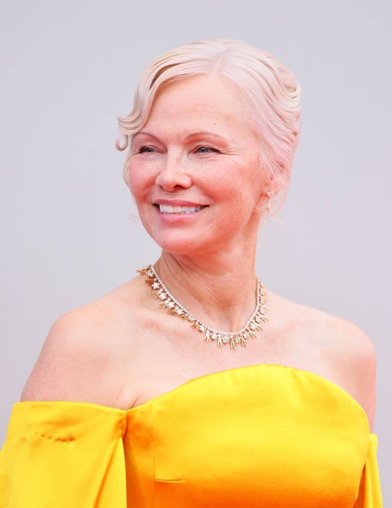 pamela anderson yellow dress