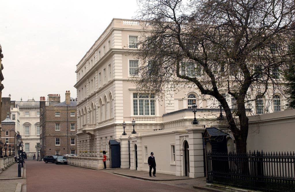 Guardsman And Policeman Outside Clarence House