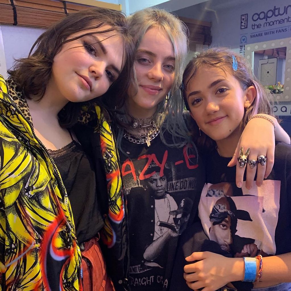 Bu and Valentina meeting Billie Eilish backstage