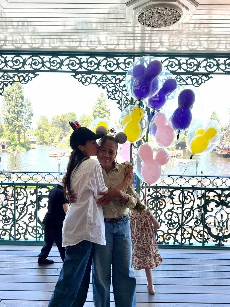 Meghan Markle and mom Doria