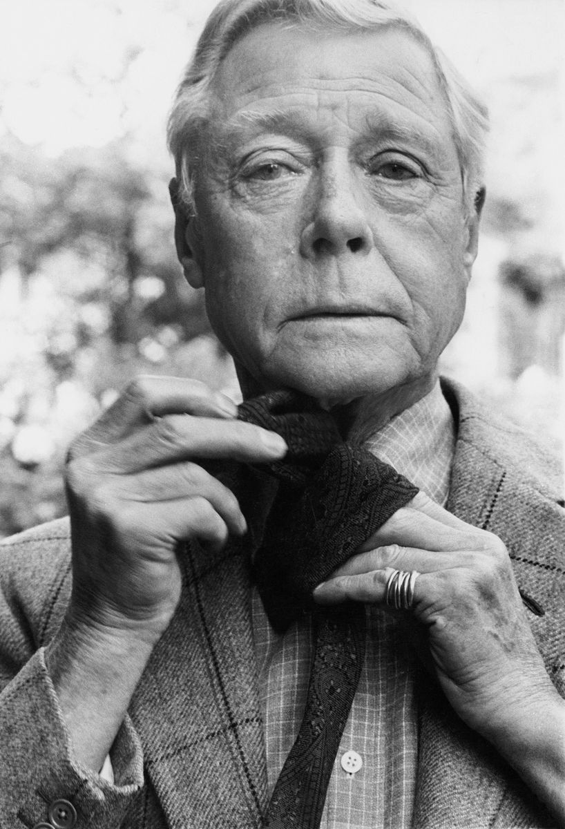 Close-up of the Duke of Windsor (aka King Edward VIII) tying bow tie.