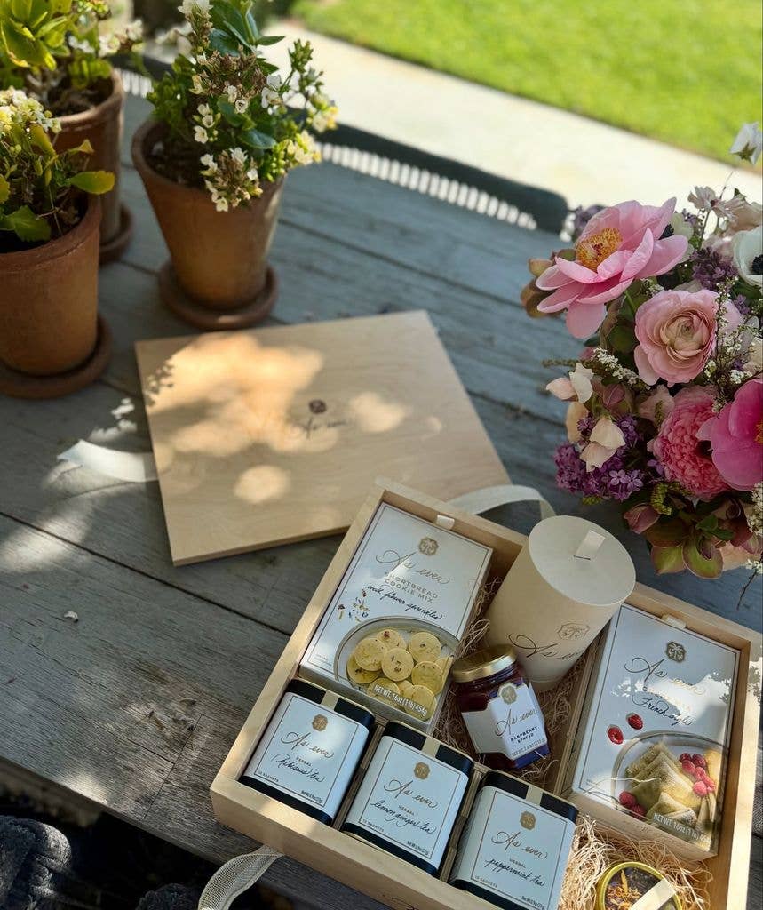 Meghan sent her former COO a selection from of products from As Ever