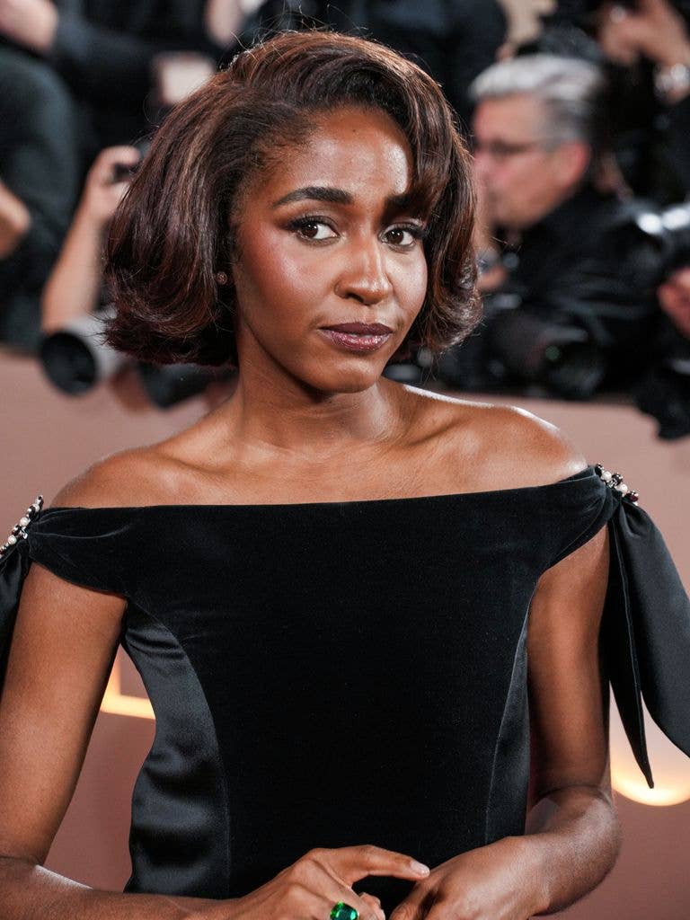 Ayo Edebiri at the golden globes 