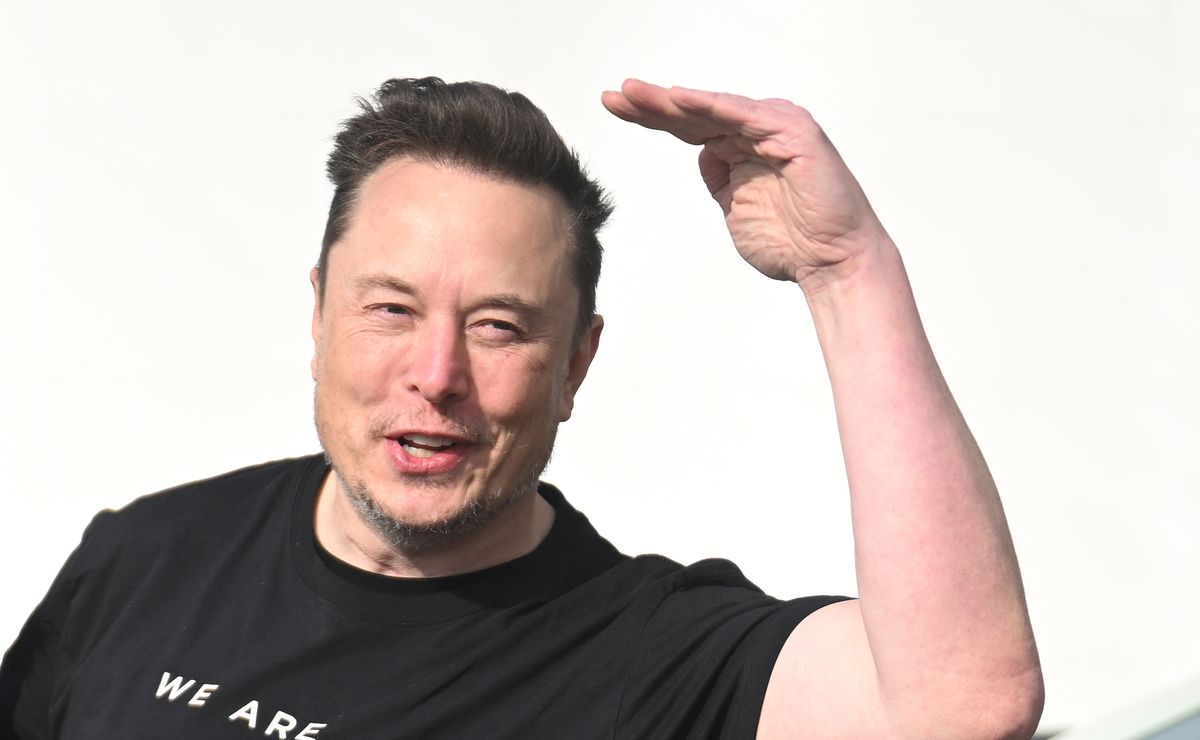 Elon Musk has 14 kids with four different mothers