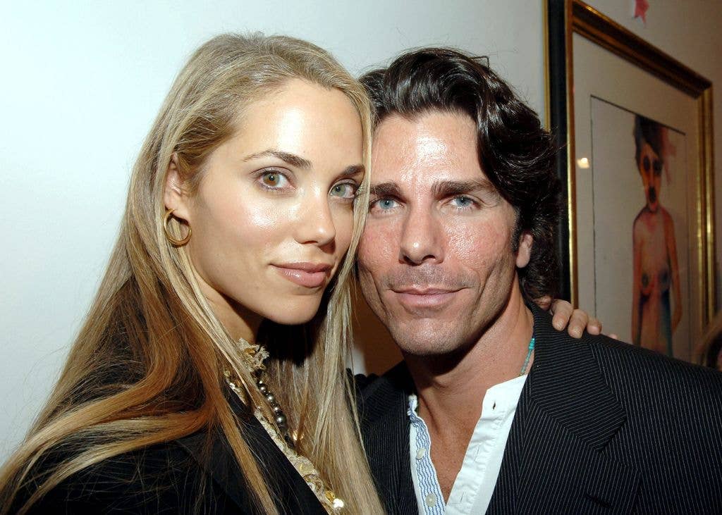 Actress Elizabeth Berkley and husband painter Greg Lauren attend New York Academy of Art's "Take Home A Nude" benefit auction held at Phillips, de Pury and Company, in New York, NY on Thursday October 20, 2005.