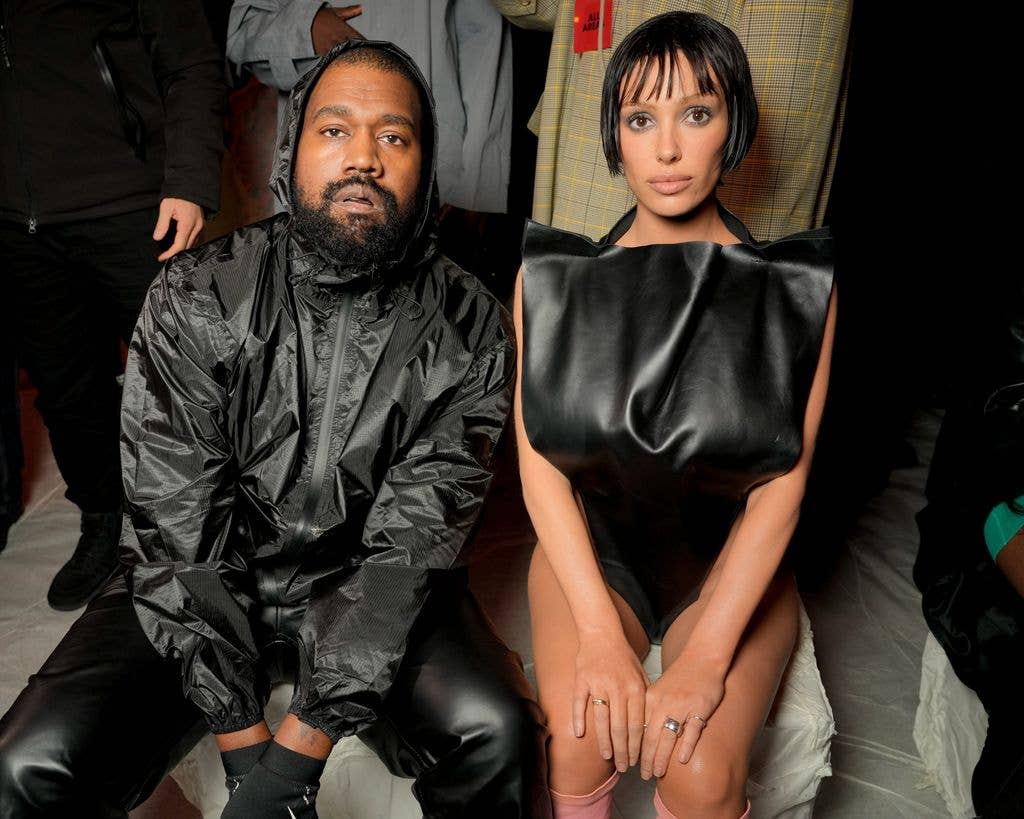 kanye west bianca censori wearing black on frow