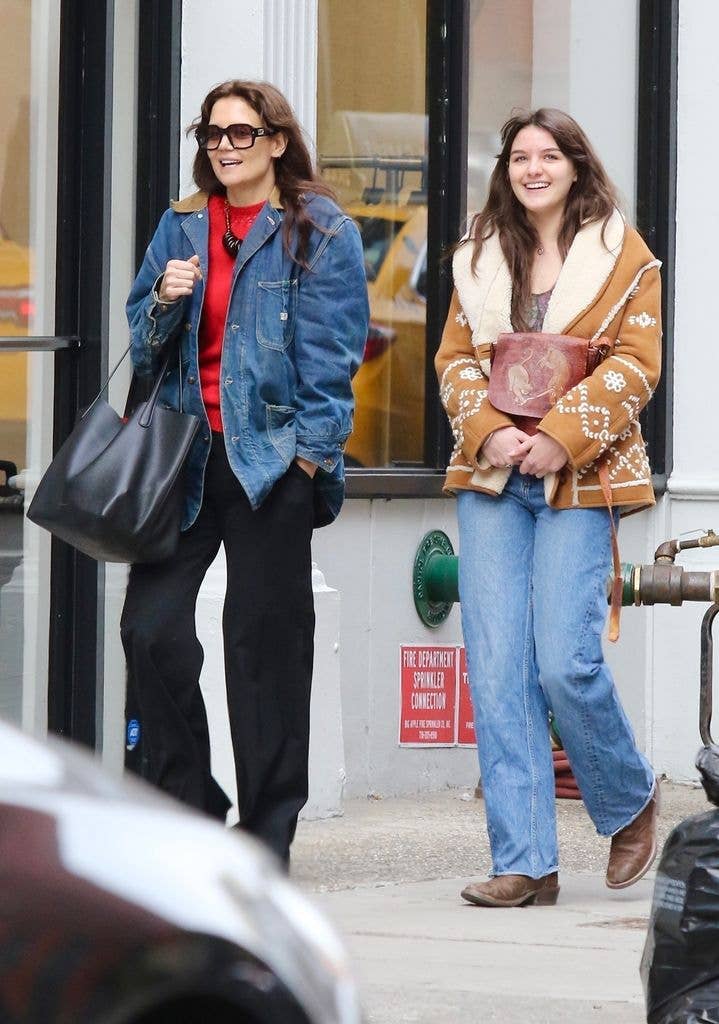 Katie Holmes and Suri Cruise walking in New York City